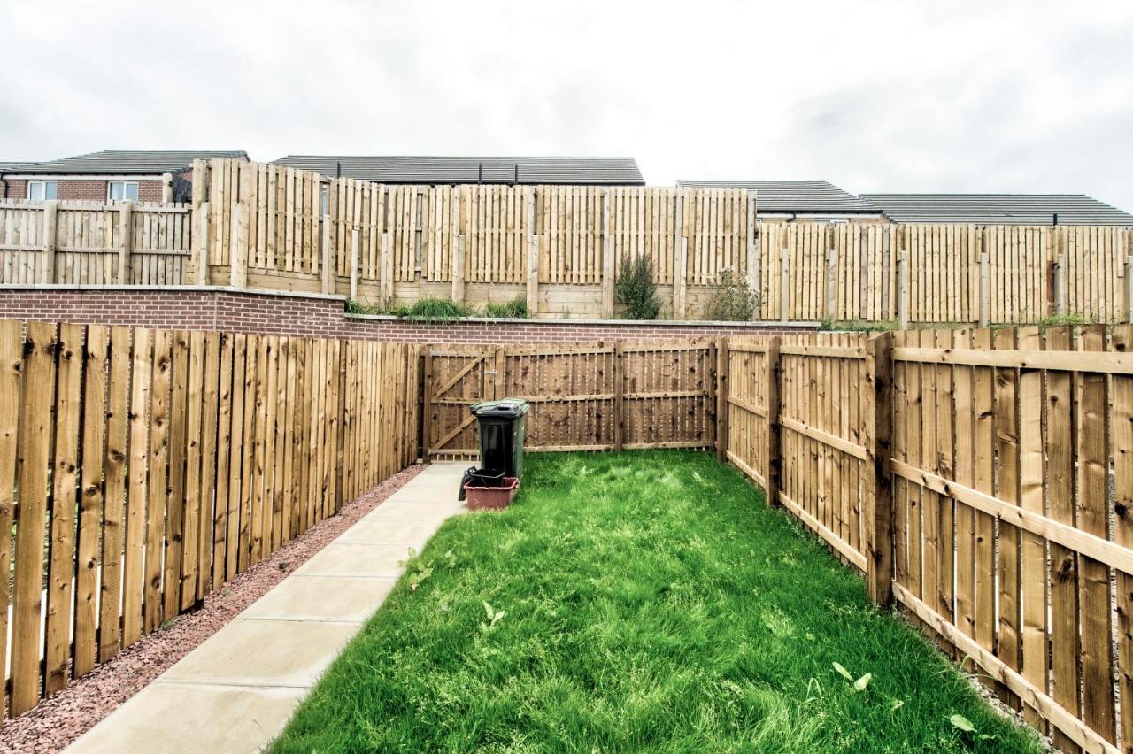 Holiday home 2-bedroom With Private Garden & Parking