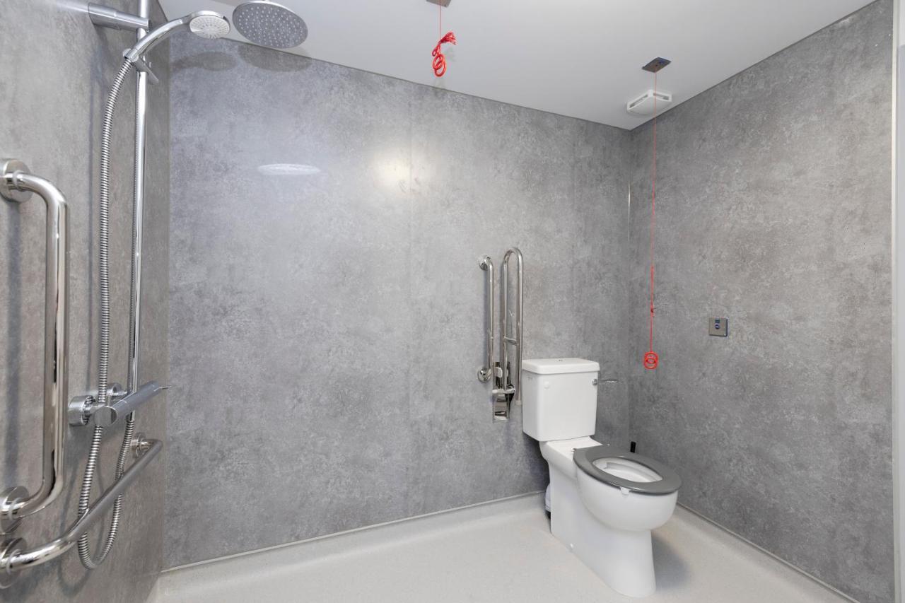 Apartment Altido Elegant Near The Meadows *