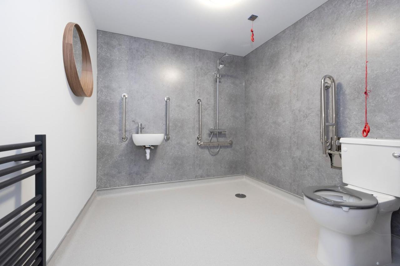 Apartment Altido Elegant Near The Meadows EDI