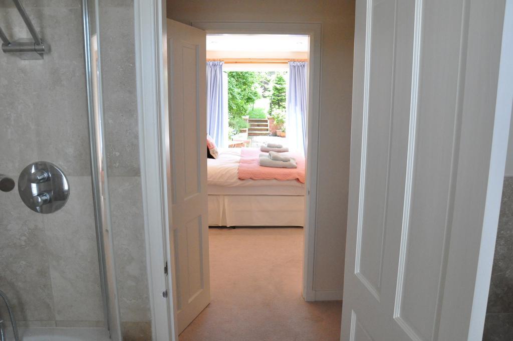 On The Brae 3*