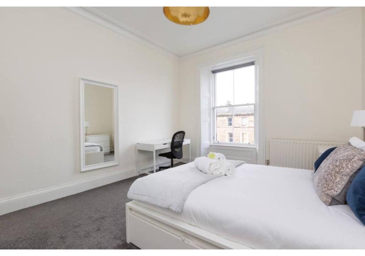 Joivy Spacious 3-bed Flat With Castle Views Apartment