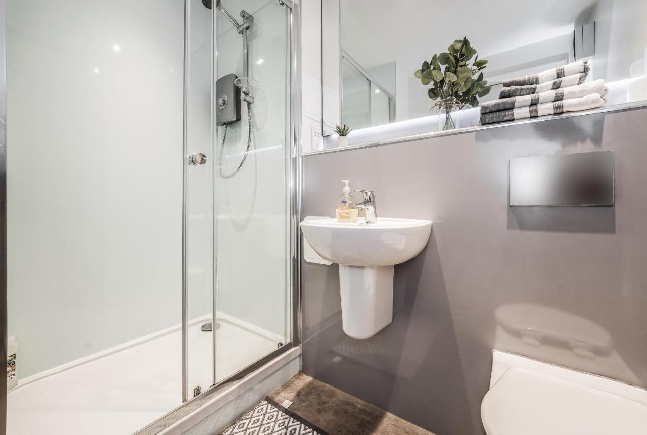 Spacious & Cosy Studio Flat In The Heart Of Centre Apartment *