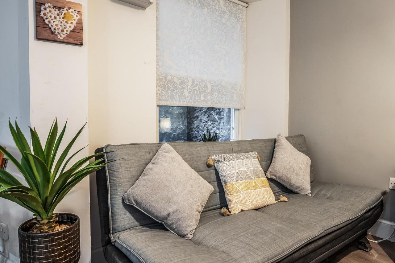 Apartment Spacious & Cosy Studio Flat In The Heart Of Centre