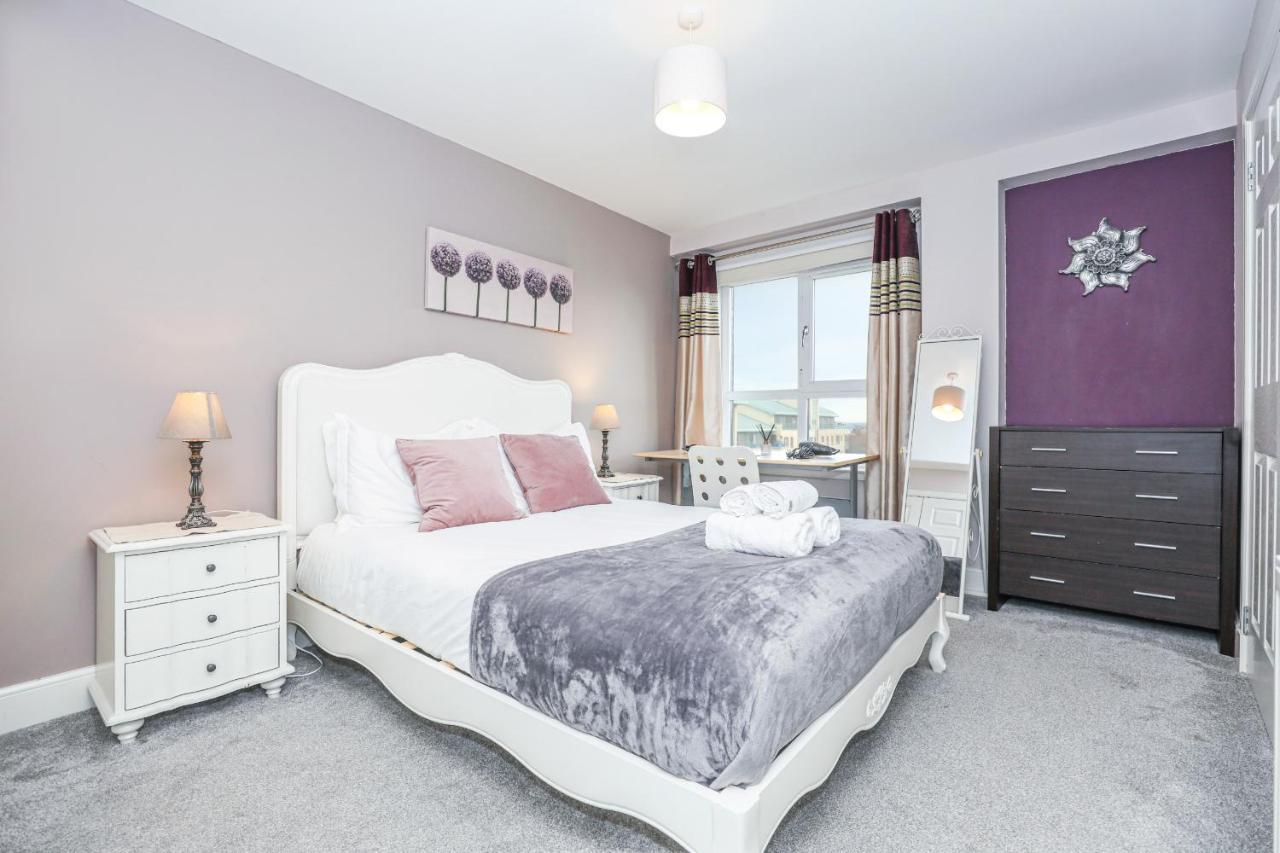 Apartment Waterfront Castle View 3 Bed *