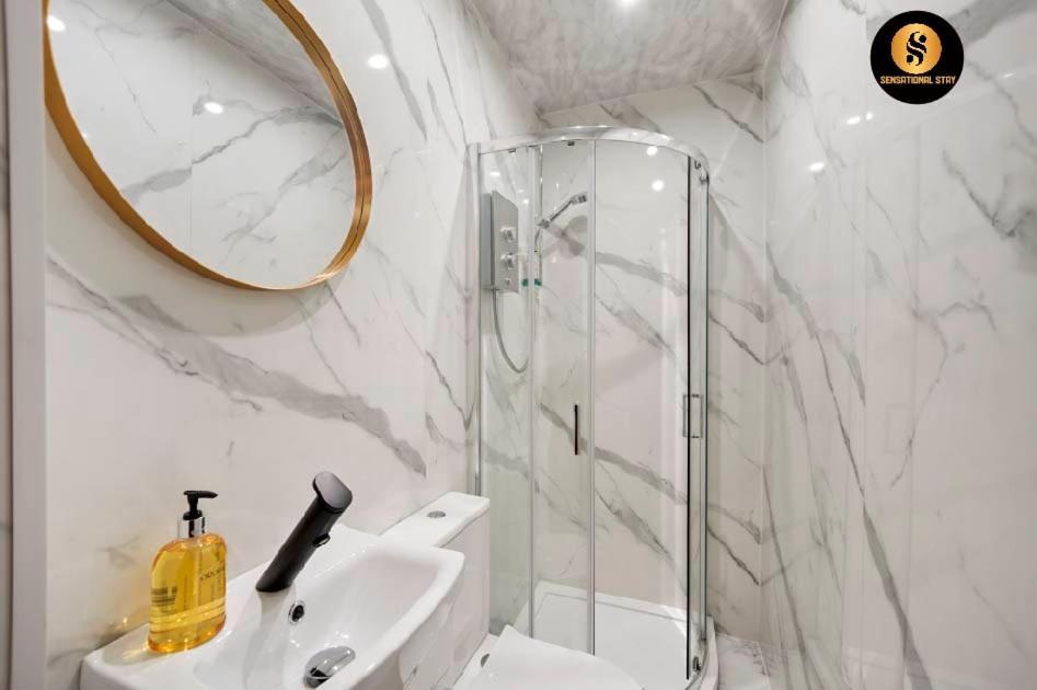 4 Bedrooms By Sensational Short Lets & Serviced Edinburgh