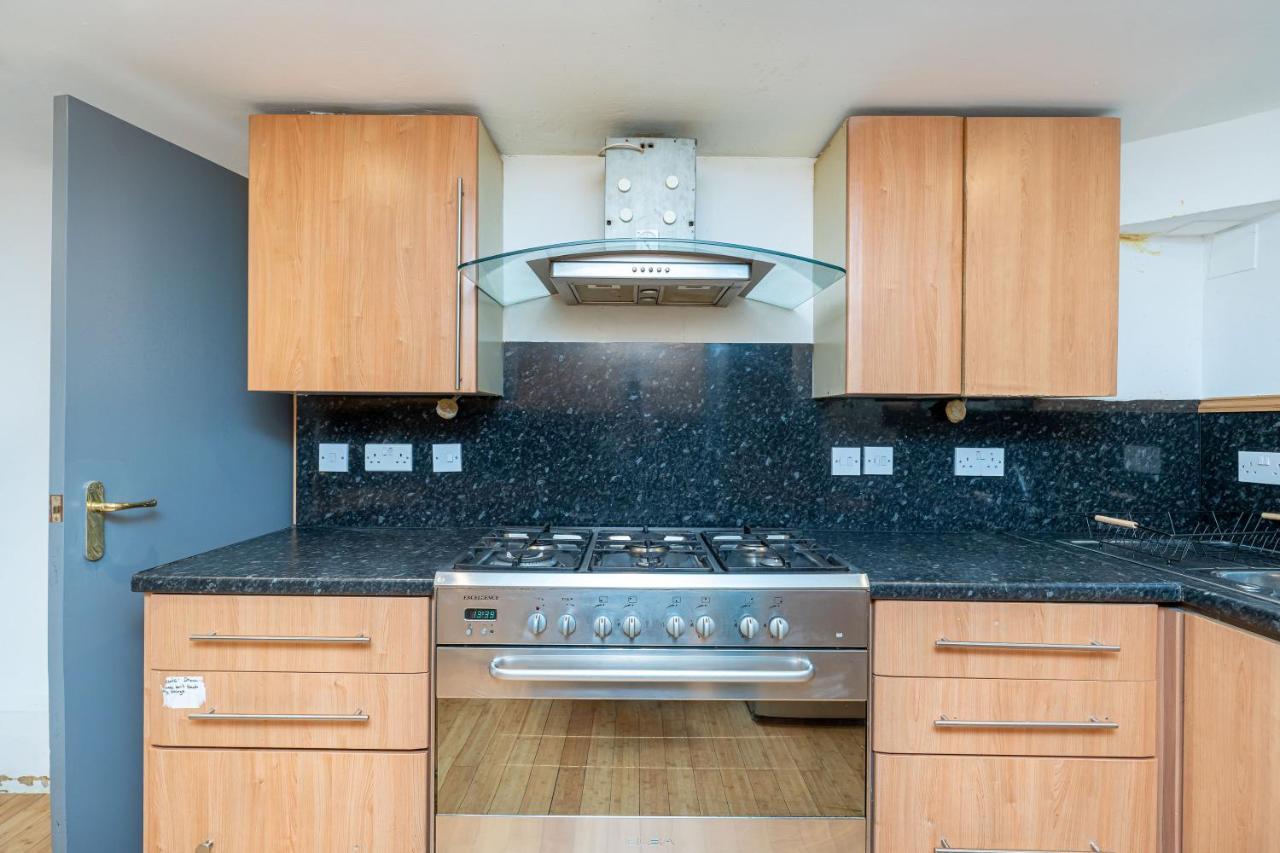 Luxury Five Bedroom Deluxe Duplex I Centre I Fountainpark