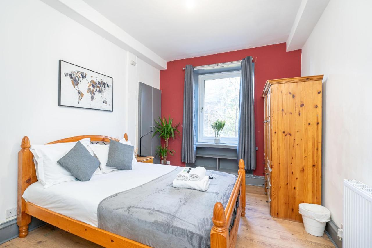 Luxury Five Bedroom Deluxe Duplex I Centre I Fountainpark