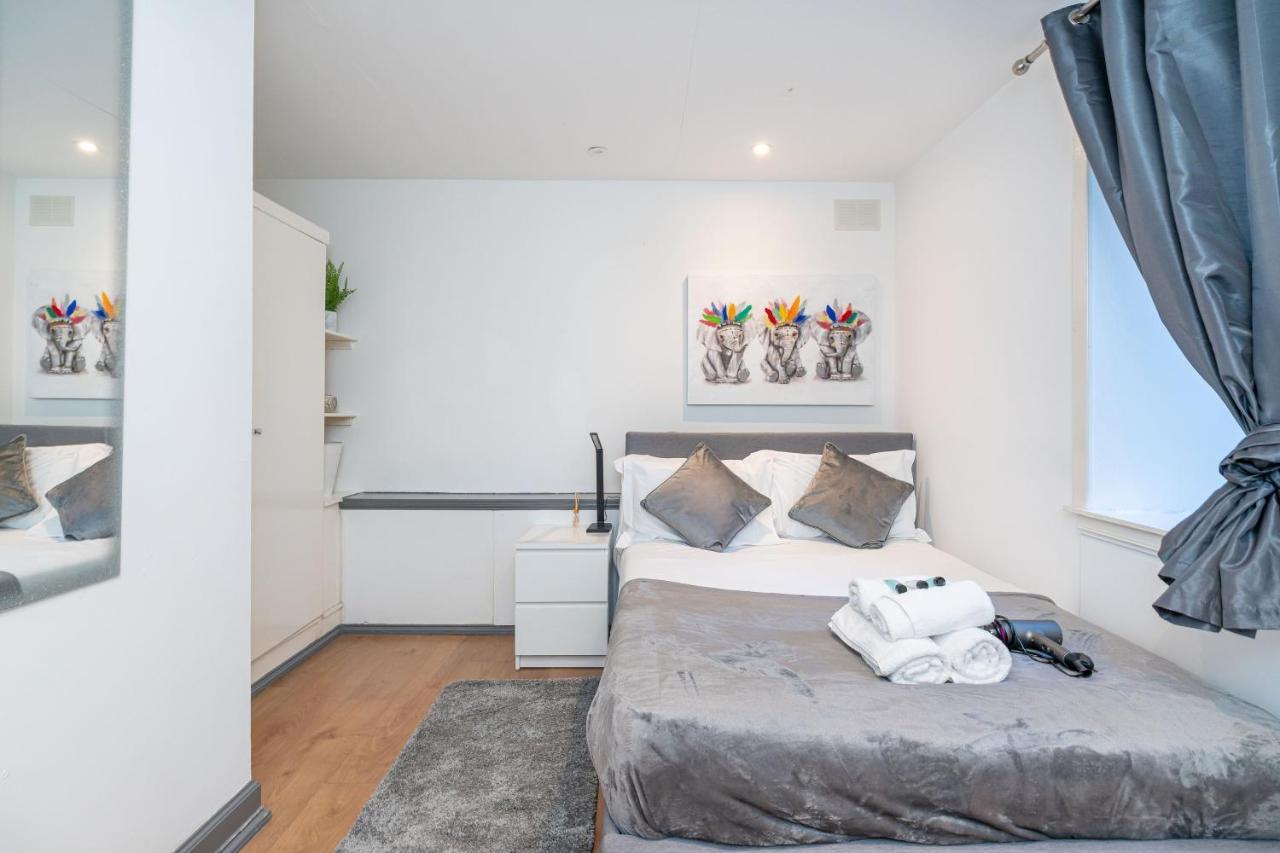 Apartment Luxury Five Bedroom Deluxe Duplex I Centre I Fountainpark