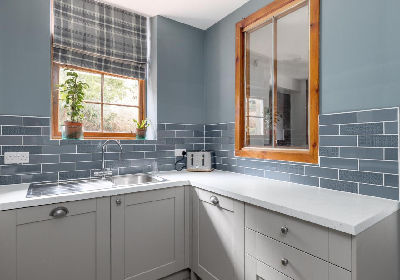 Vakantiehuis Luxury 3 Bed House Centre, Right Next To Murrayfield. Edinburgh