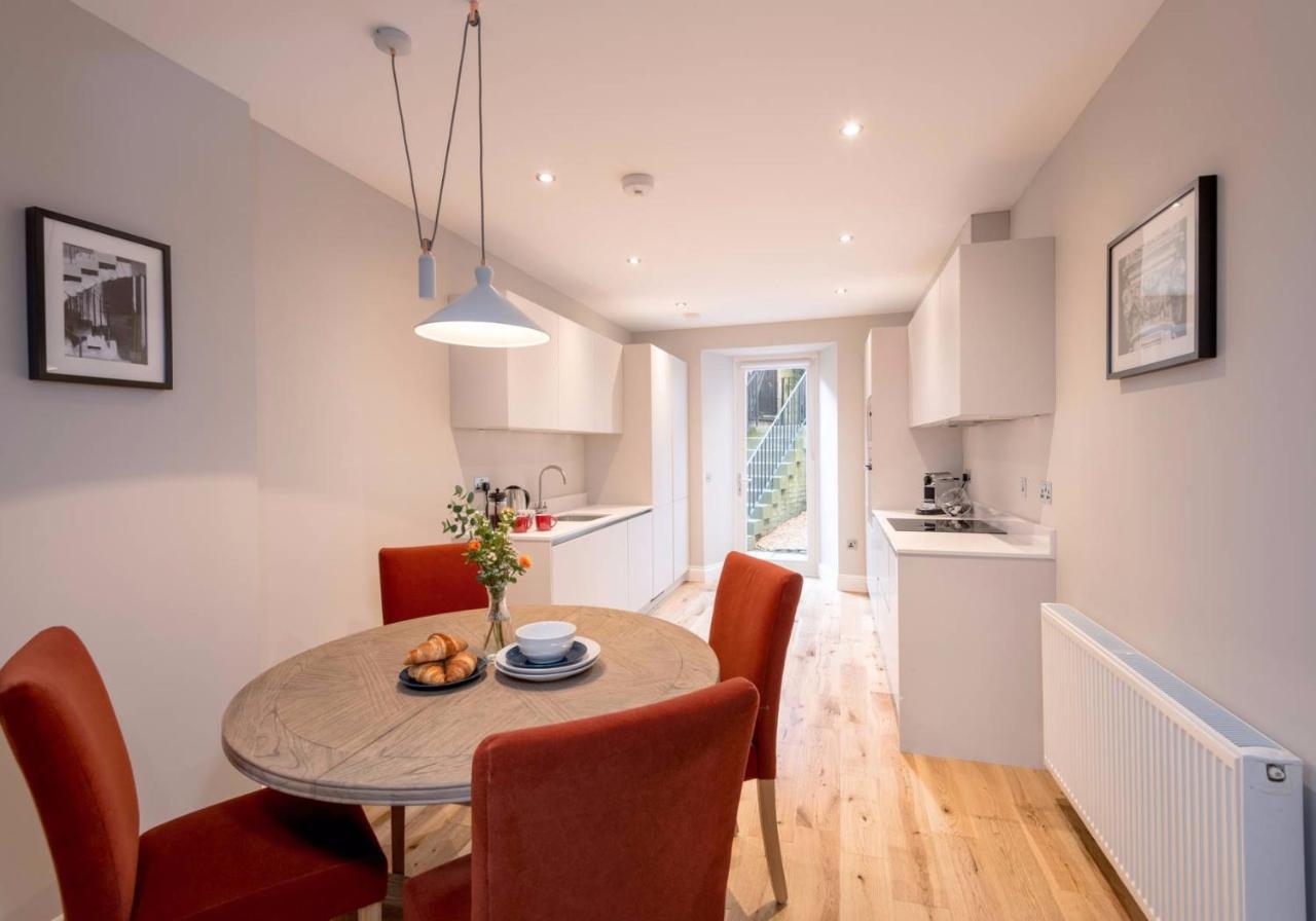 Apartment Luxury Apartment, Stafford Street