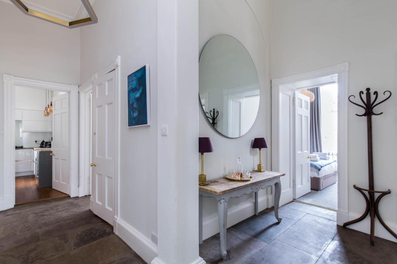 Magnificent Georgian 3-bedroom In New Town Apartment Edinburgh