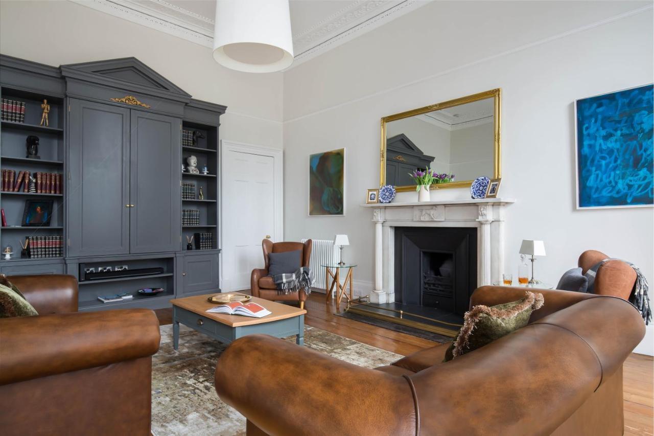 Magnificent Georgian 3-bedroom In New Town *