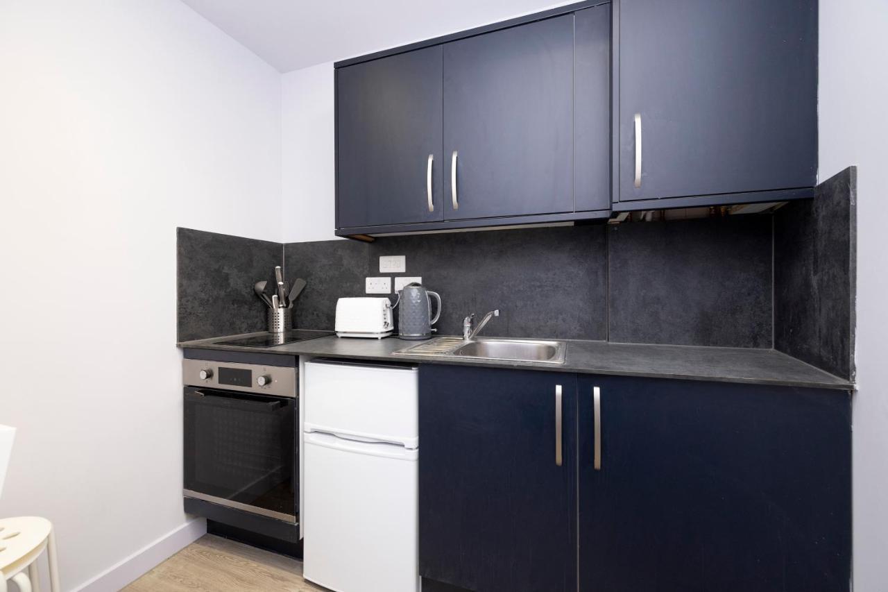 Apartment Altido Elegant Near The Meadows *