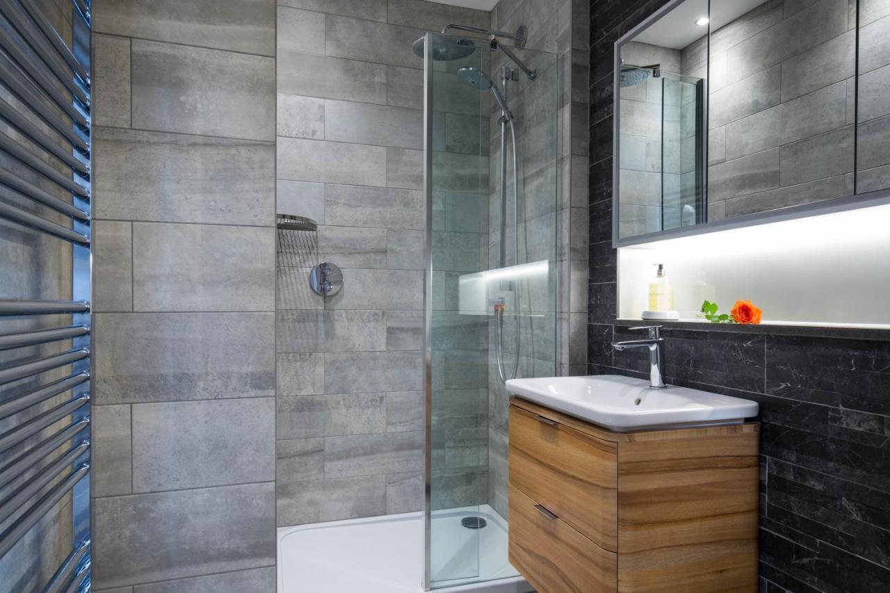 Magnificent Georgian 3-bedroom In New Town Apartment Edinburgh