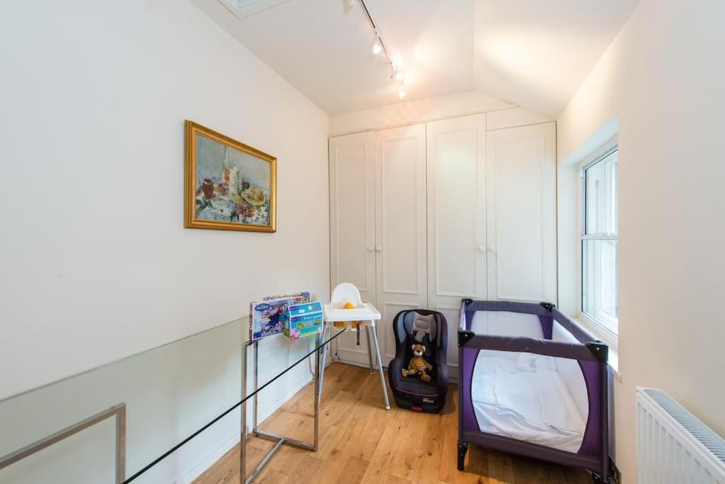 Self Catering , Centre With Parking