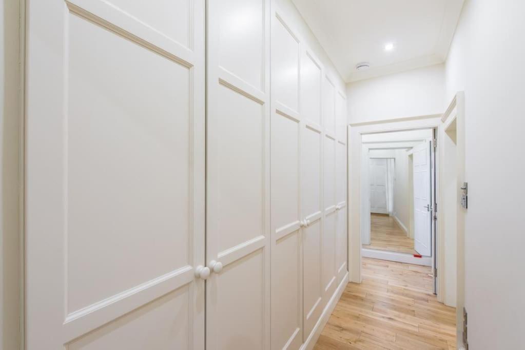 Self Catering , Centre With Parking * Edinburgh