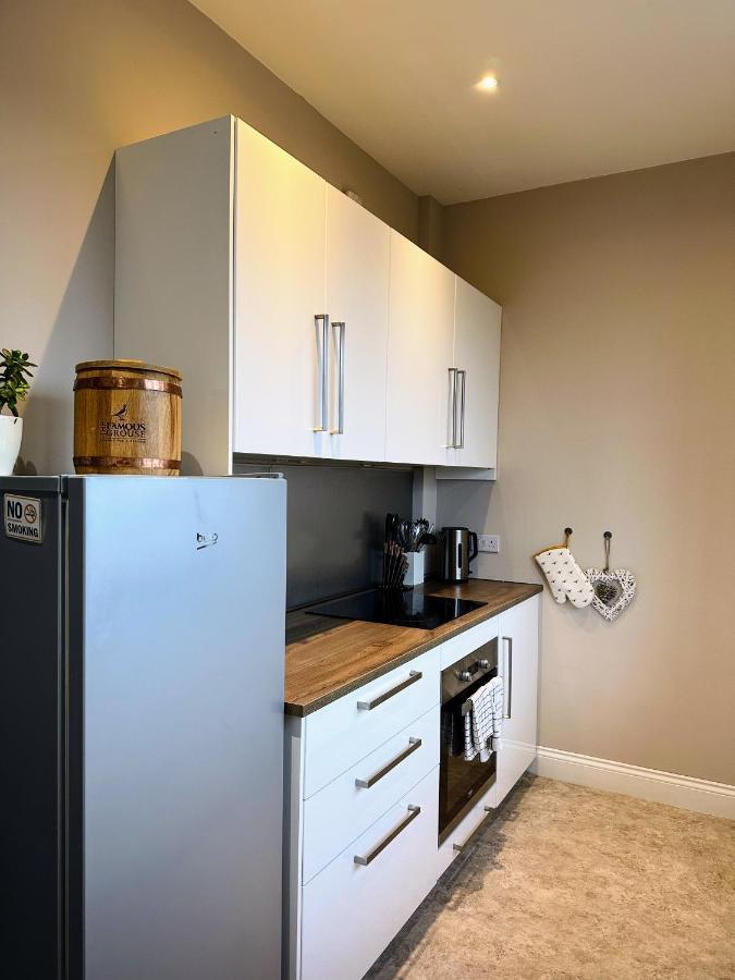 Appartement 5 Bedroom Penthouse *