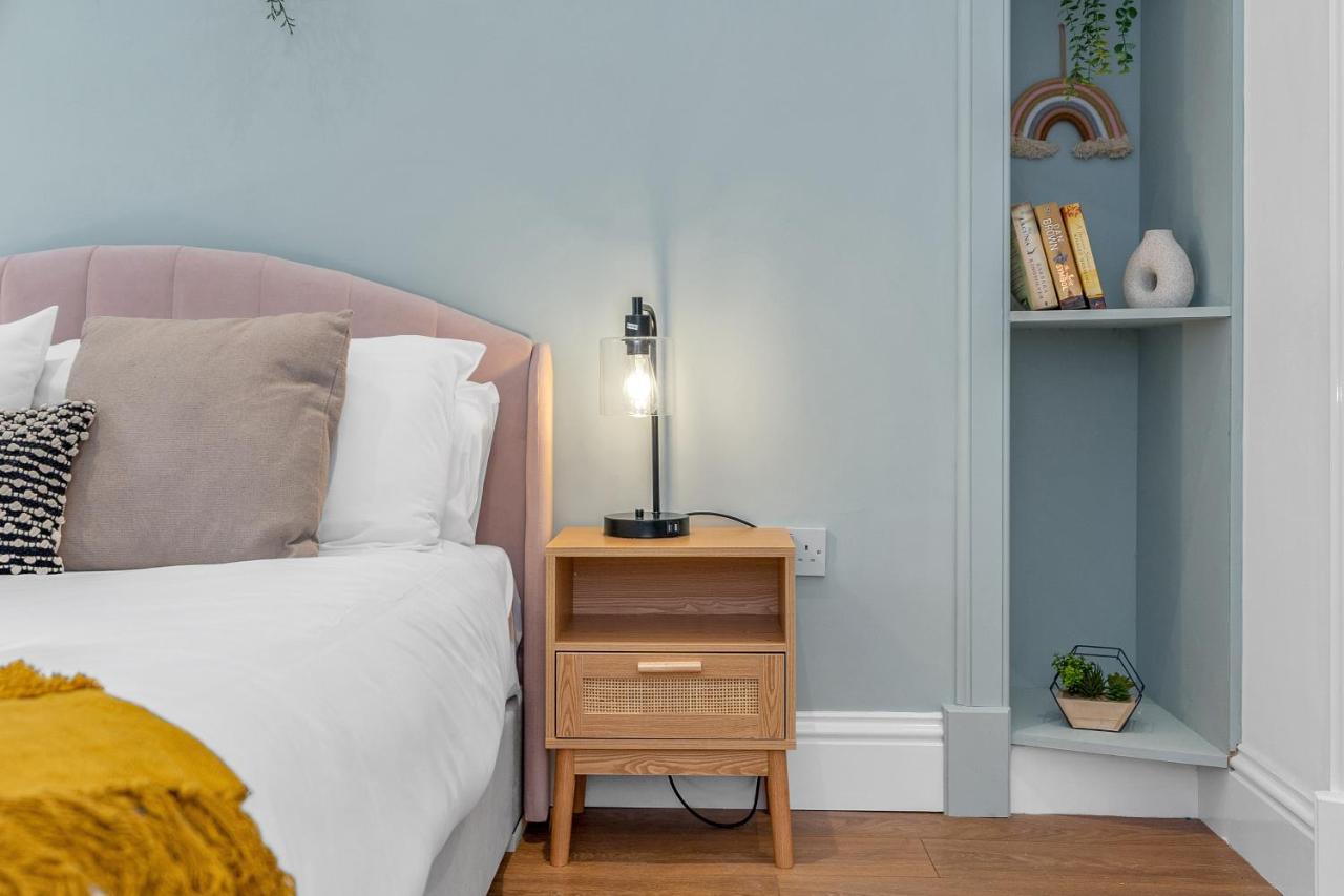Cheerful - Jamson Pl 3 Bed Apartment EDI