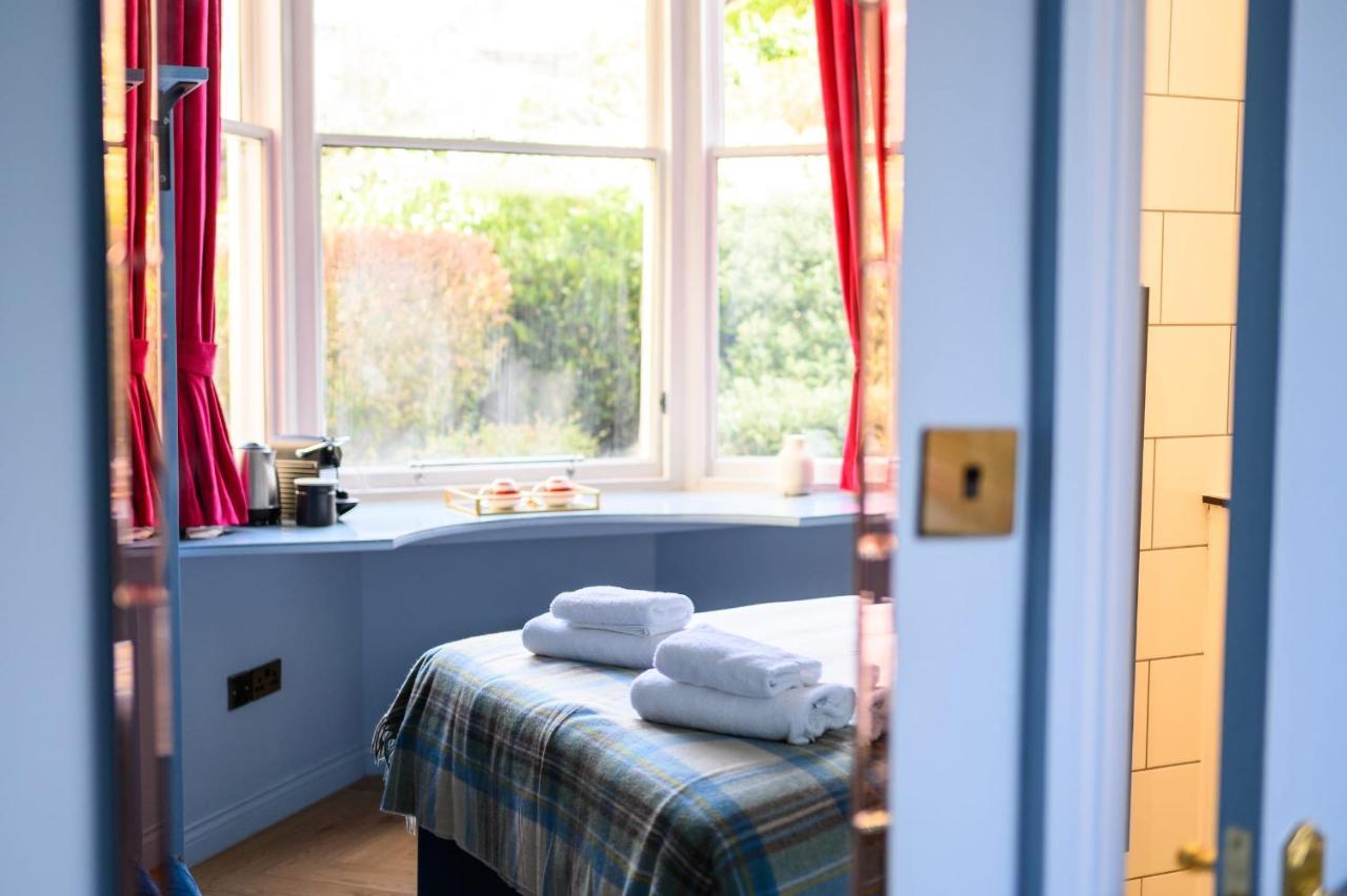 Delightful Ground Floor Double With En-suite Inn *
