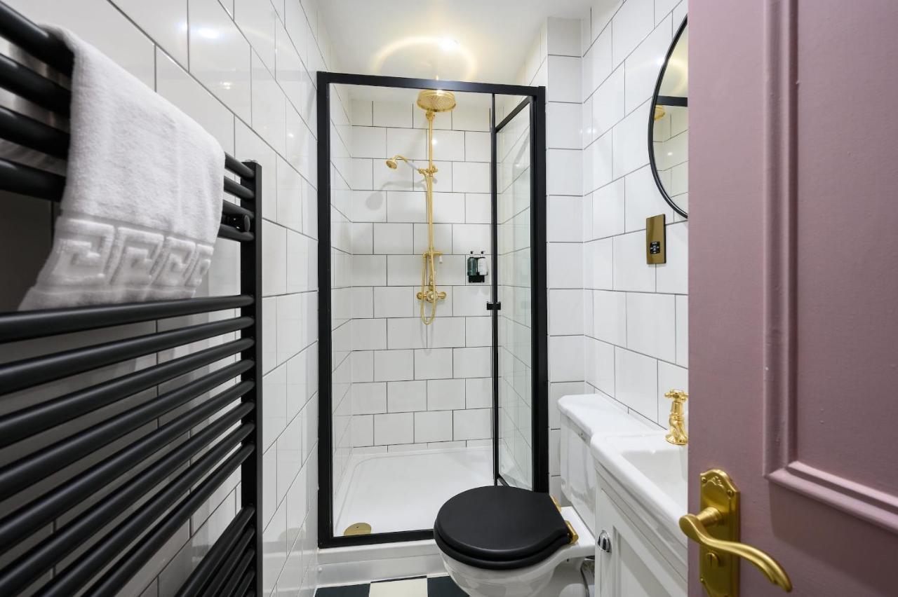Mini-hôtel Super King Garden With En-suite