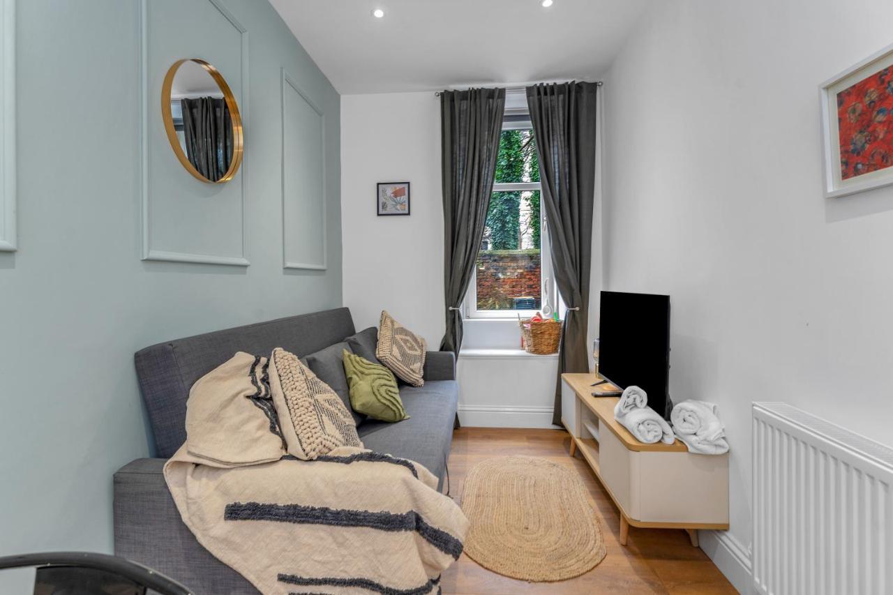 Apartment Cheerful - Jamson Pl 3 Bed
