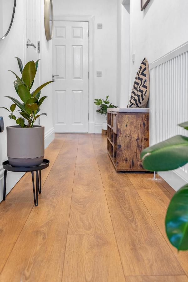 Cheerful - Jamson Pl 3 Bed Apartment EDI