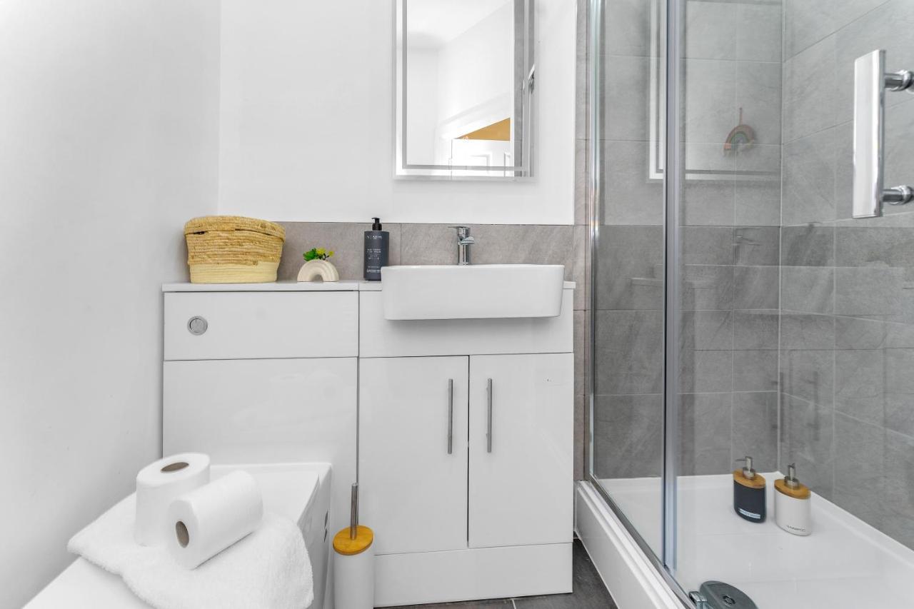 Cheerful - Jamson Pl 3 Bed Apartment EDI