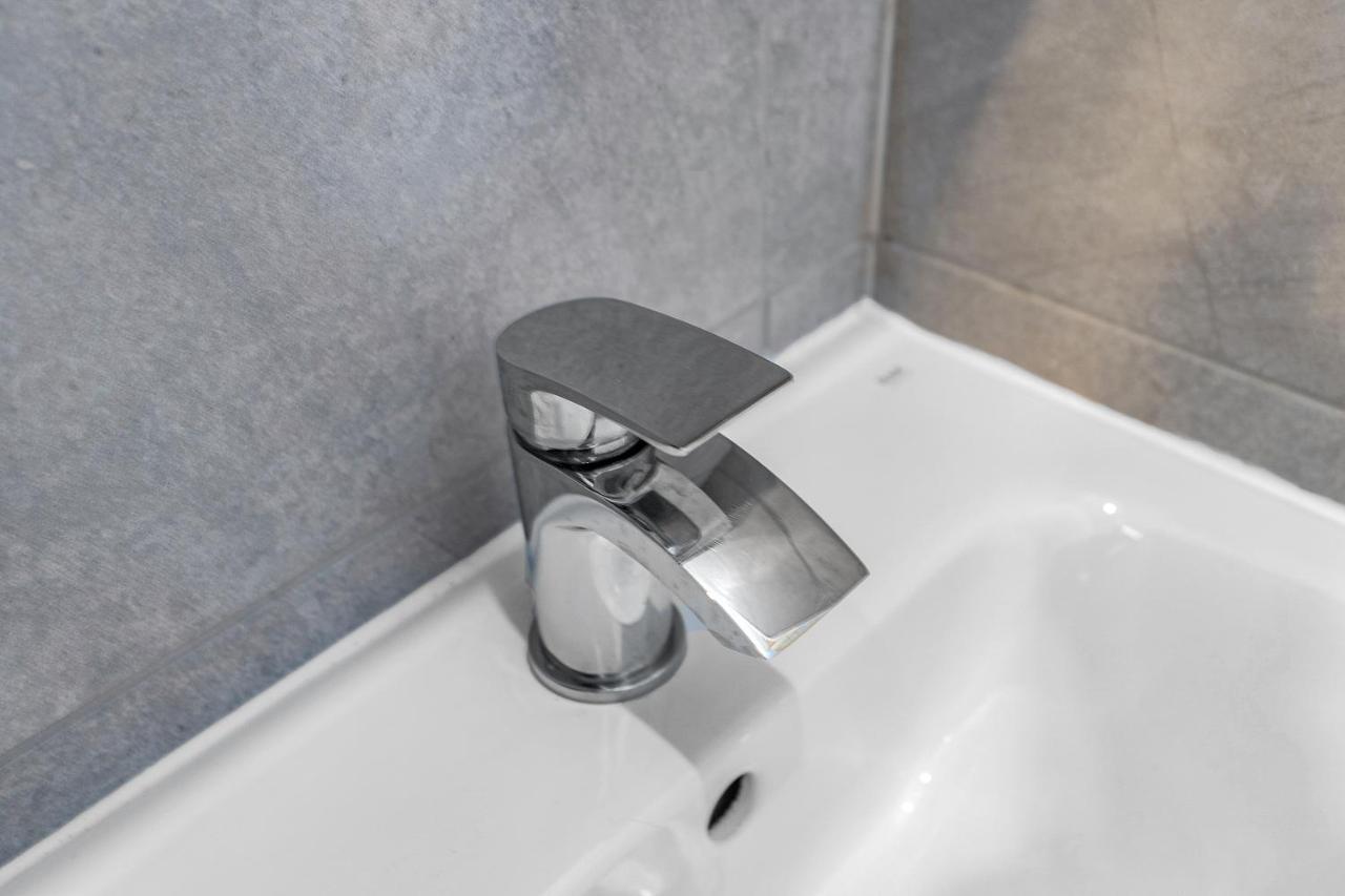 Cheerful - Jamson Pl 3 Bed Apartment *