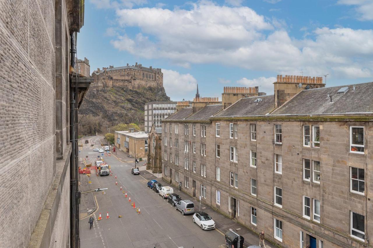 Spacious Ensuite In City Centre - Excellent Location Guest house Edinburgh