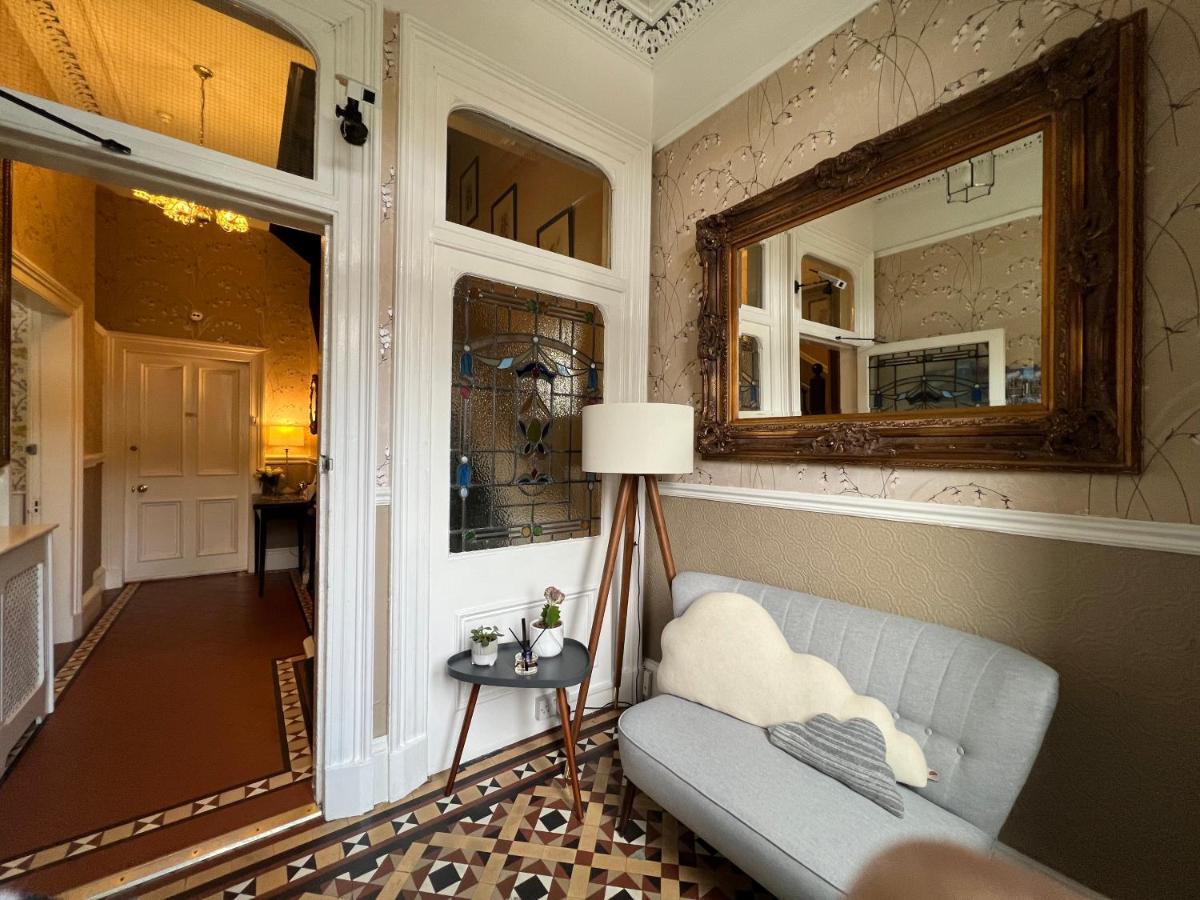 Gasthuis Gladstone House 4*
