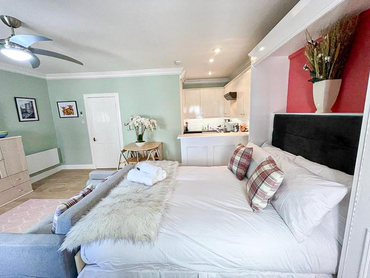 Snug On The Grassmarket, 5mins From Castle Apartment *