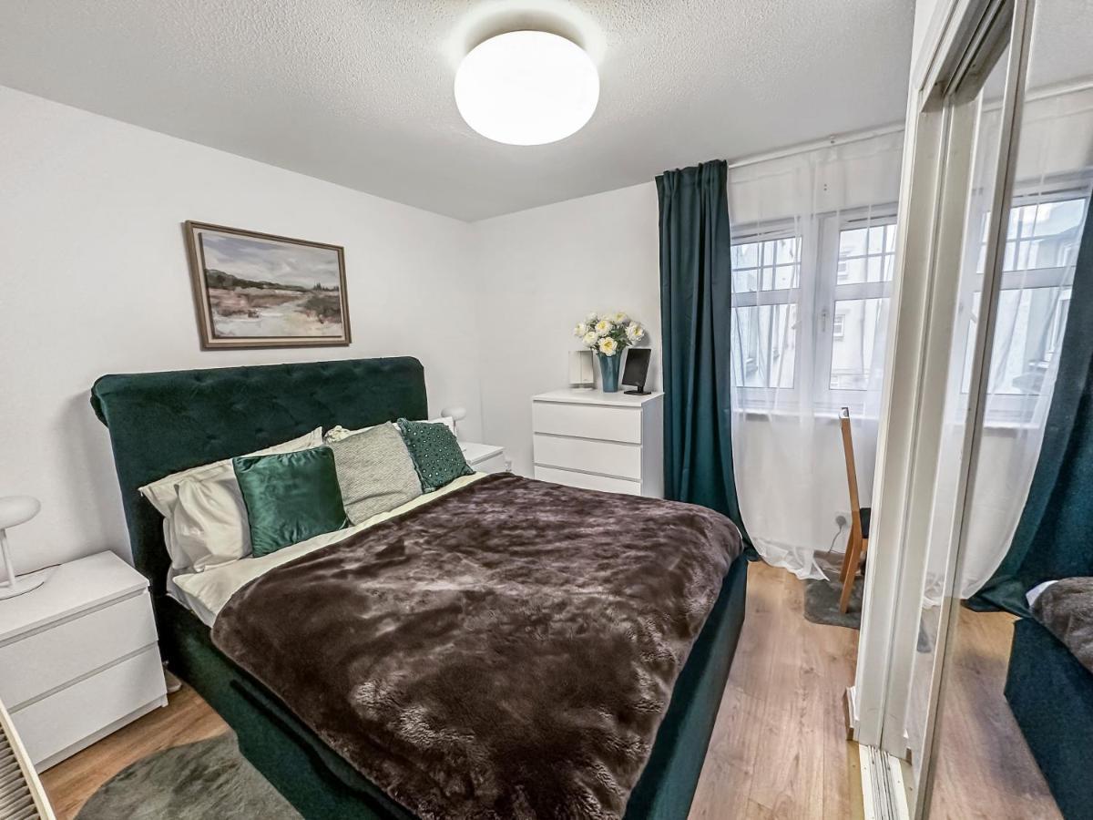 Comfortable 2 Bedroom Flat In The Centre Apartment *