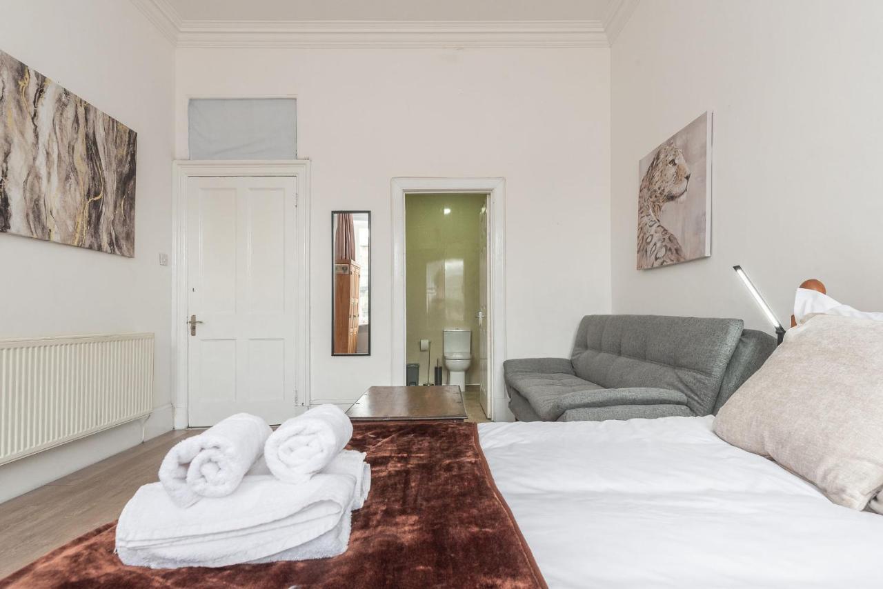 Contemporary 3 Bed City Centre - Ensuite