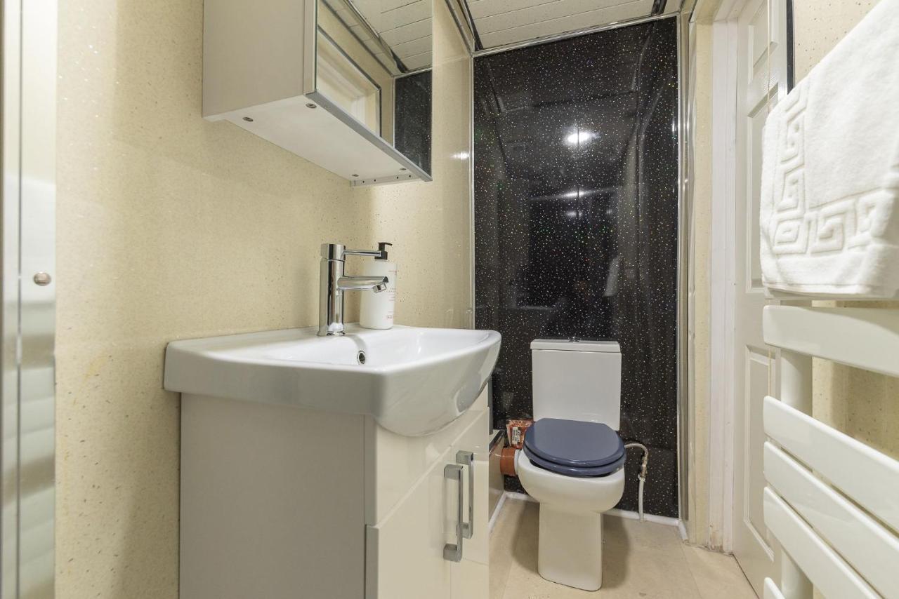 Contemporary 3 Bed City Centre - Ensuite Appartement EDI