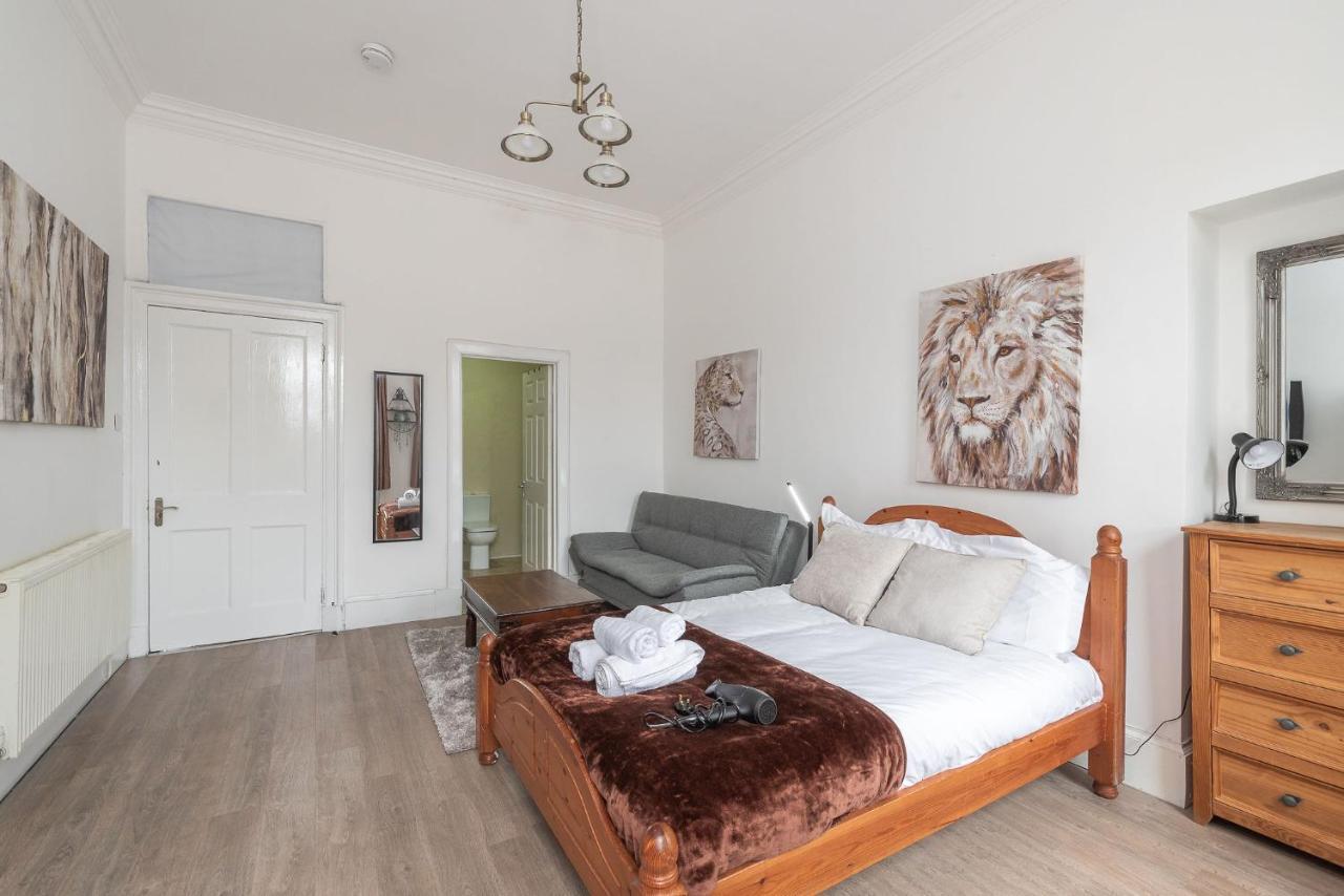 Contemporary 3 Bed City Centre - Ensuite