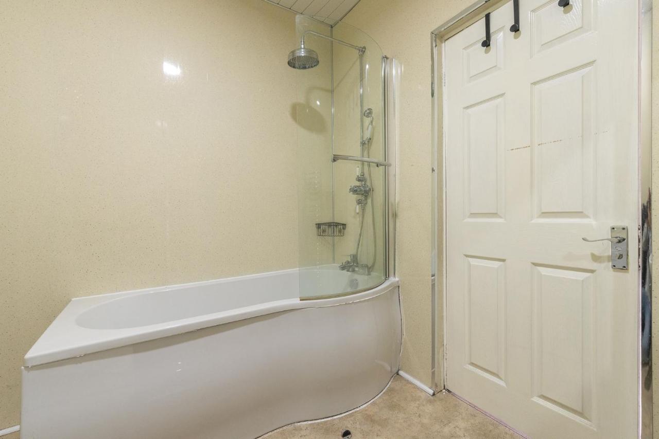 Contemporary 3 Bed City Centre - Ensuite
