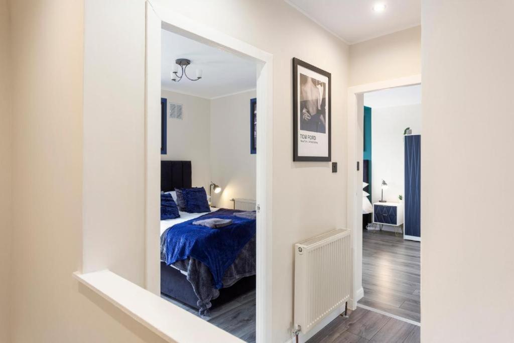 Stylish 3 Bed Abode-parking And Garden *