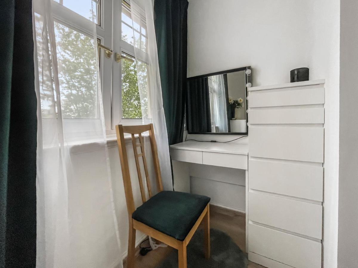 Apartment Comfortable 2 Bedroom Flat In The Centre