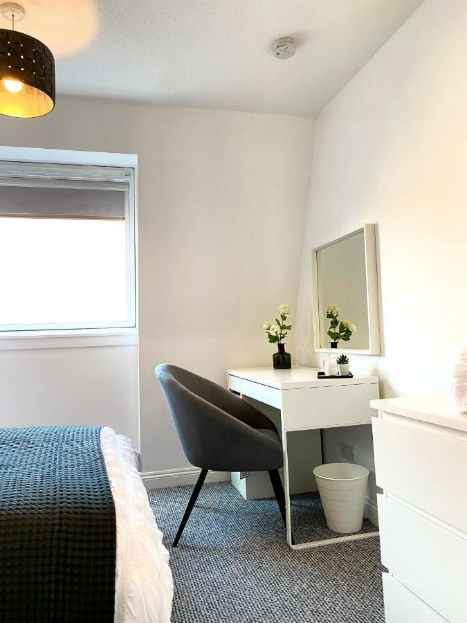 Holiday home Corstorphine Townhouse: Spacious Near Murrayfield With Garden Edinburgh