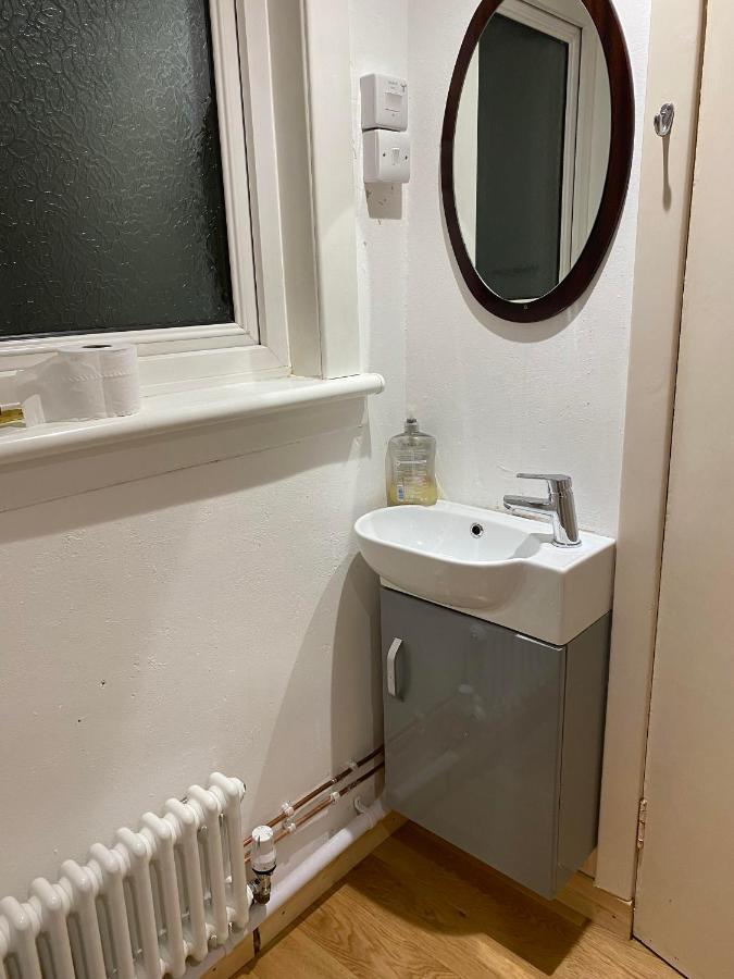 Edi Guest house