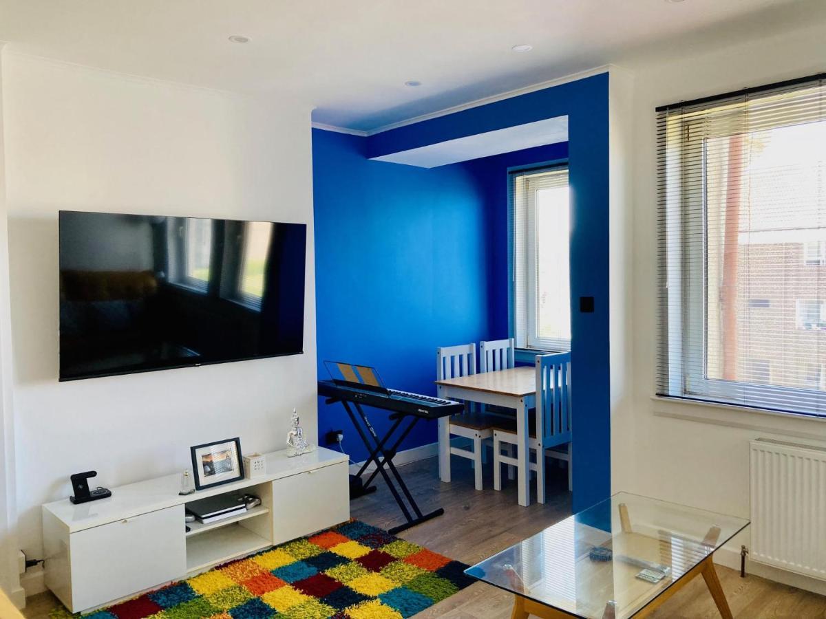 Clean Peaceful For 1 Or 2 Guests Homestay Edinburgh