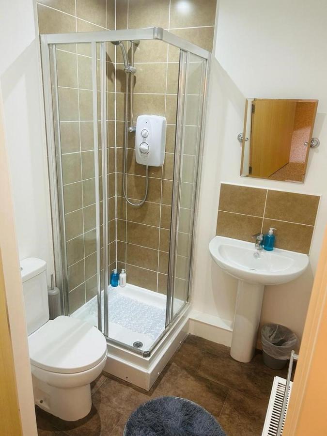Cakemuir Detached House, 3 Bed, Free Parking &private Garden Apartment *
