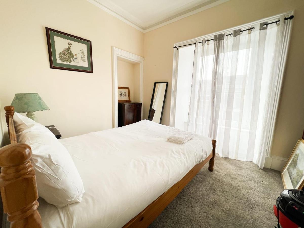 Convenient 3br Flat On Leith Walk Appartement *