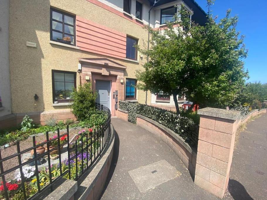 Steps Away From The Action Apartment *