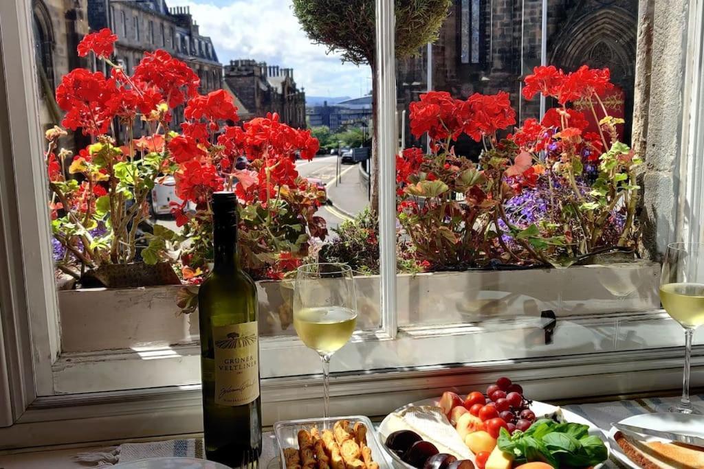 Royal Mile Apt, Just 1 Min From Castle! Apartment