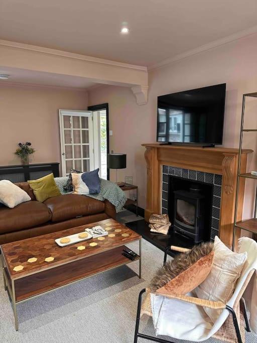 Circus Lane 4 Bed Mews In Picturesque Holiday home Edinburgh