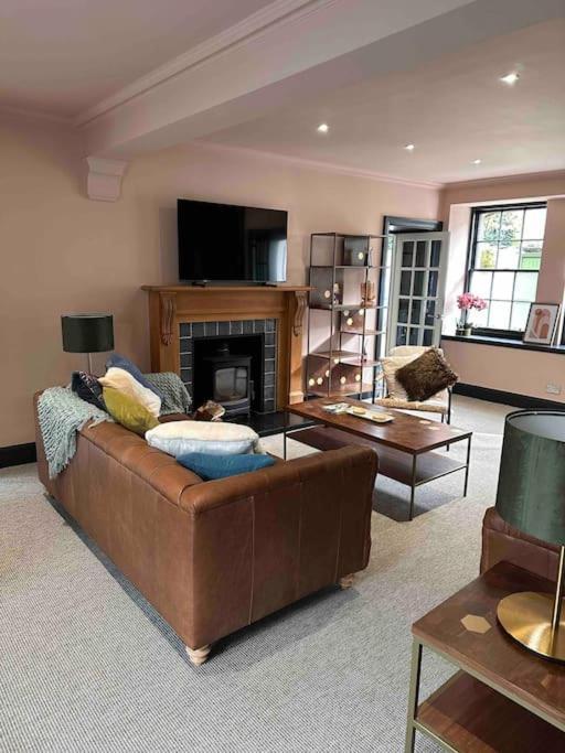 Holiday home Circus Lane 4 Bed Mews In Picturesque *