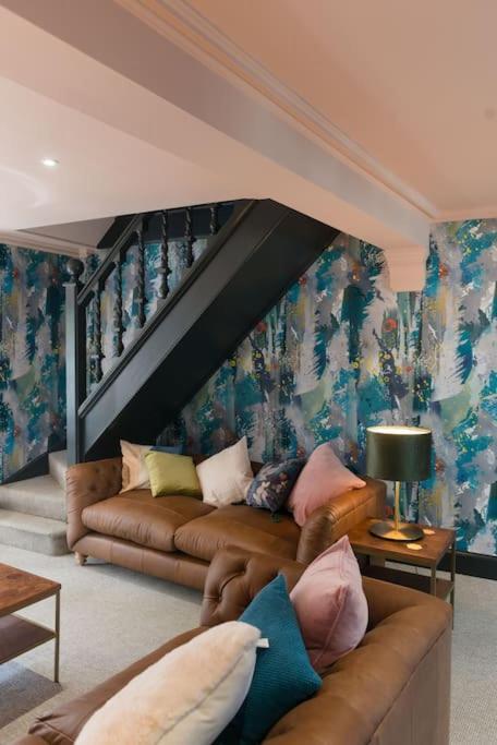Holiday home Circus Lane 4 Bed Mews In Picturesque *