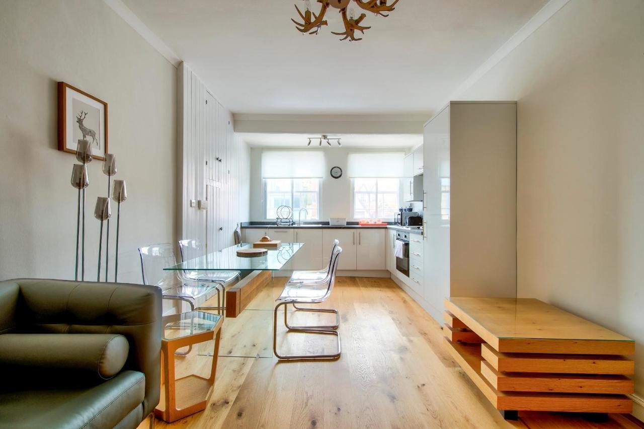 Apartment Pass The Keys Modern 3 Bed Flat On The Historic Royal Mile