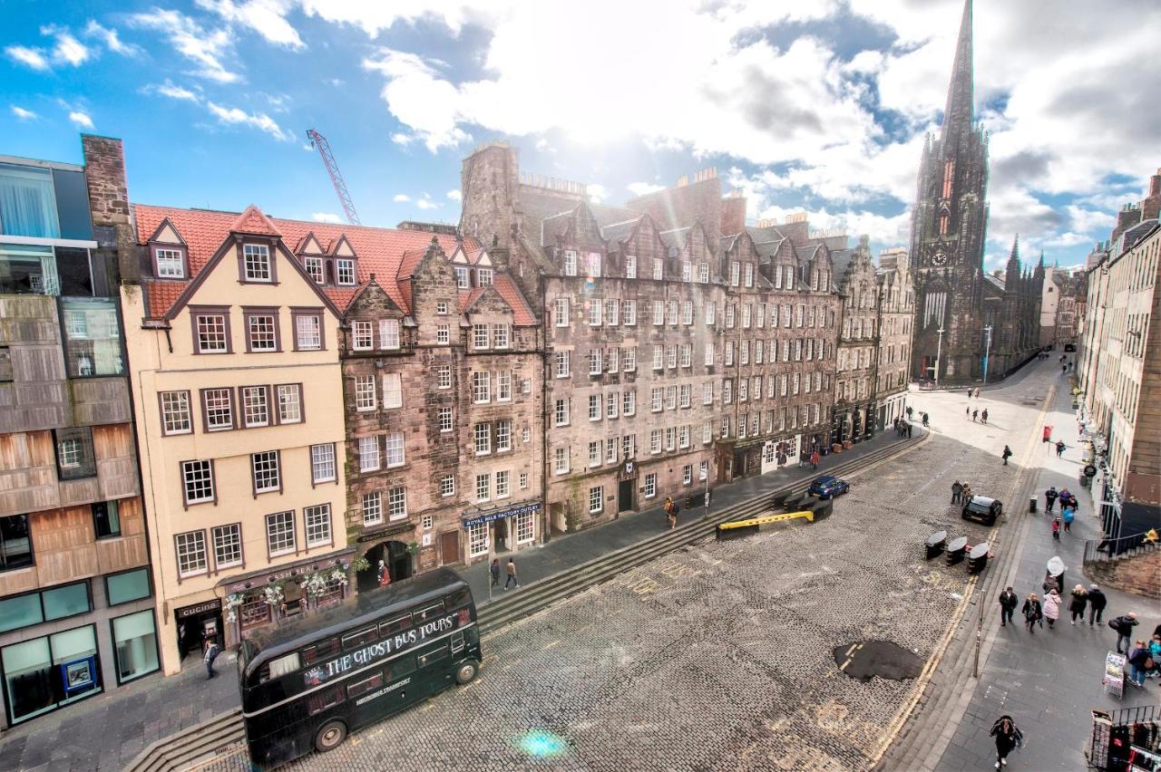 Pass The Keys Modern 3 Bed Flat On The Historic Royal Mile Edinburgh